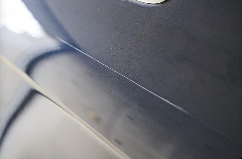 車のボディについたキズは消せる？コンパウンドで目立たなくできるキズと、できないキズ